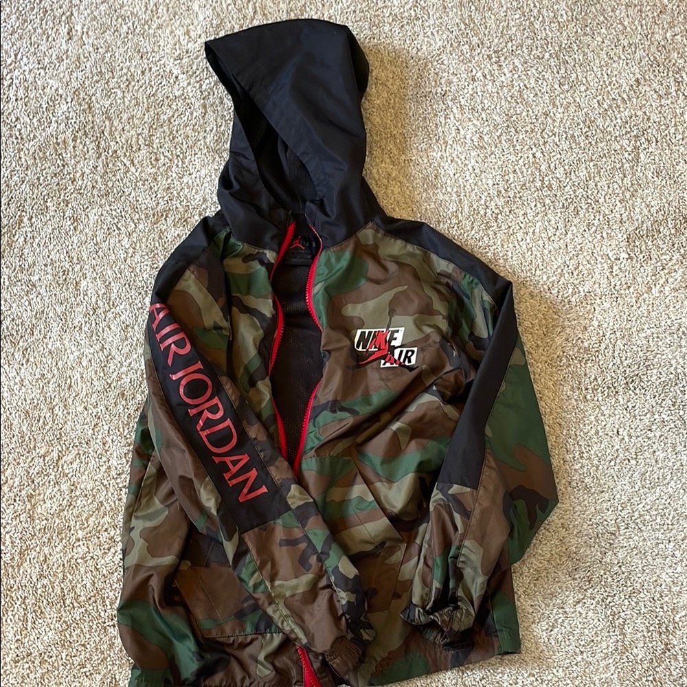Nike Green and Black Raincoat with Hood